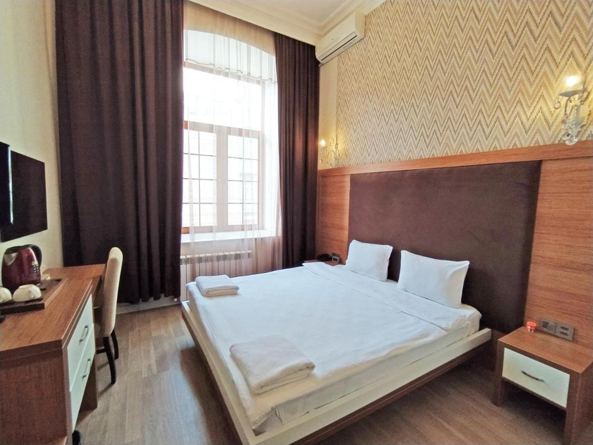 Solo Hotel On Nizami Street Baku Kültér fotó