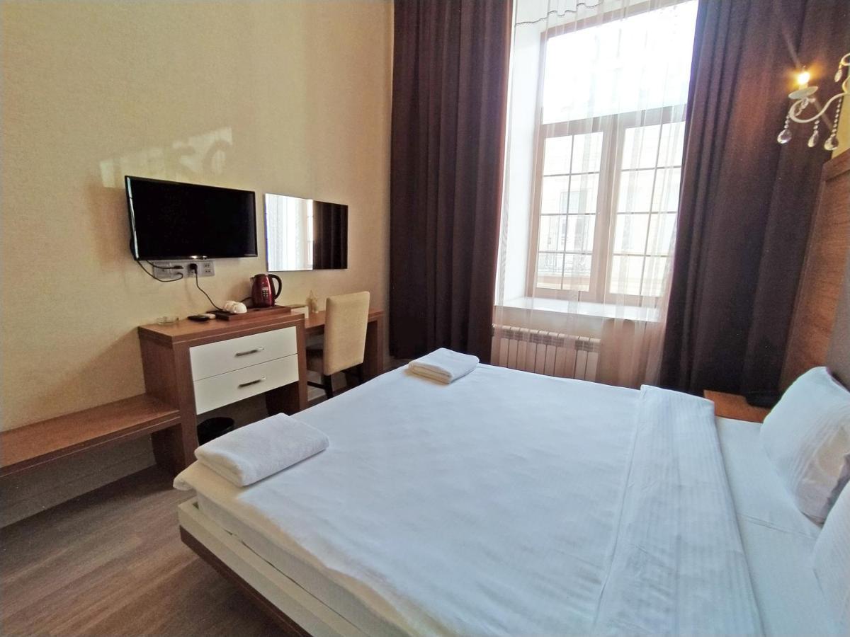 Solo Hotel On Nizami Street Baku Kültér fotó